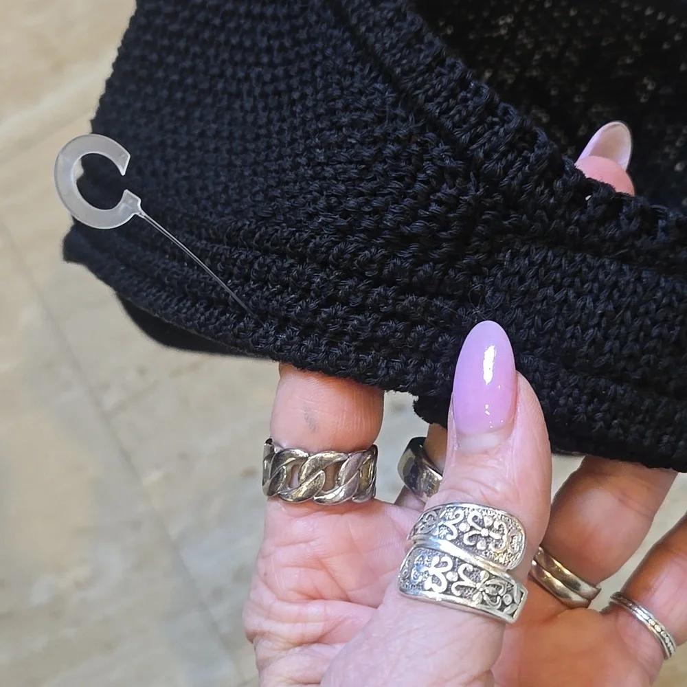 Stylish Black "Blinged Out" Visor - Picture 6 of 9